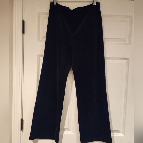 Charter Club black velour bootcut sweatpants - Picture 1 of 4